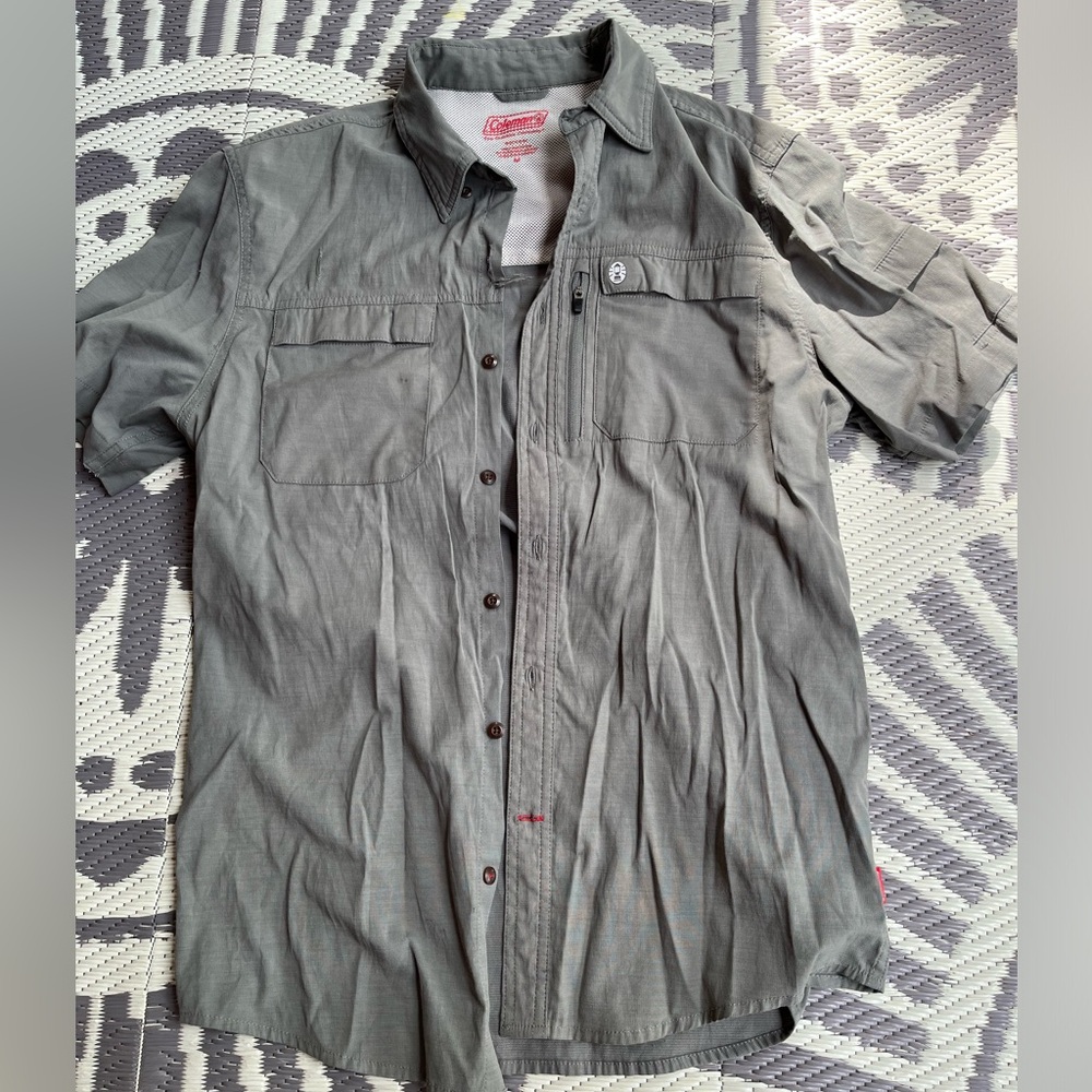 Coleman Men’s button up shirt